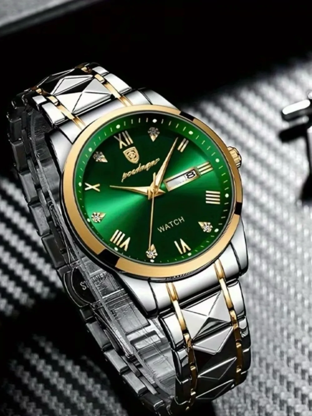 POEDAGAR Leisure Trend Quartz Watch Luminous Calendar Men's Watch Green Dial new